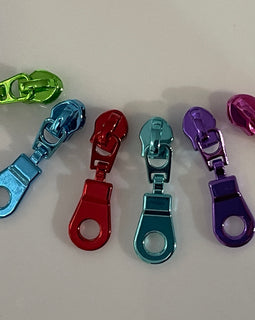 #5 Zipper pull Retail - 5 pack